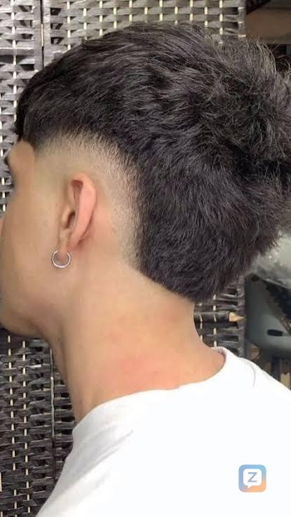 Modern Mullet <i class="twa twa-star-struck"></i>