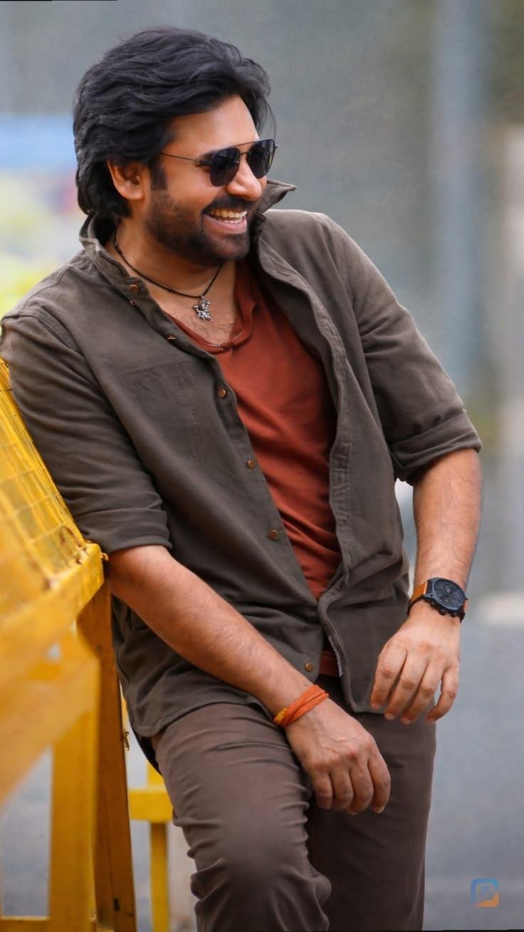 Powerstar Pavankalyan fan's <a...